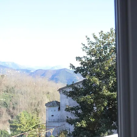 Donna Rosa Cava deʼ Tirreni